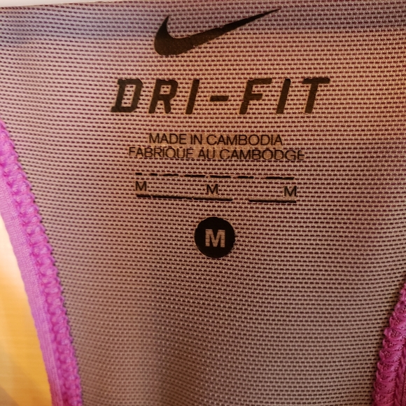 Nike Tank - Picture 3 of 4